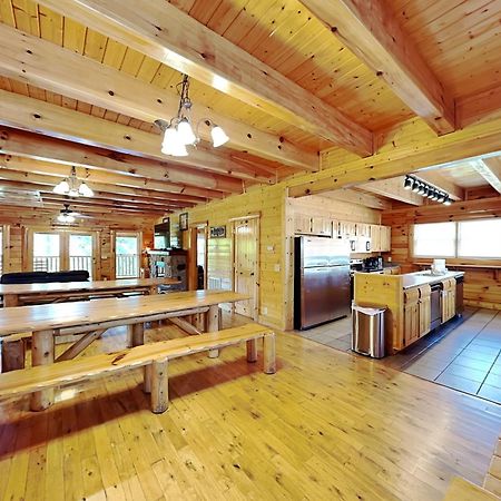 Moonlight Lodge Sevierville Exterior photo